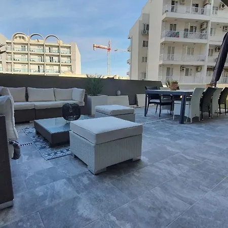 Qawra Deluxe Apartment St. Paul's Bay Exterior photo