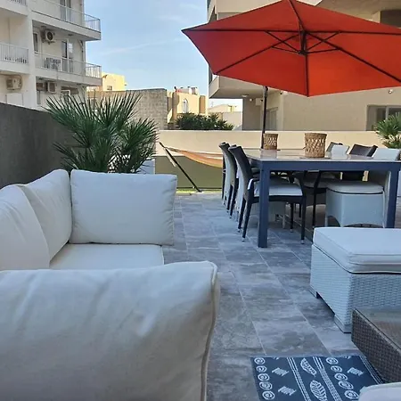 Qawra Deluxe Apartment St. Paul's Bay Exterior photo